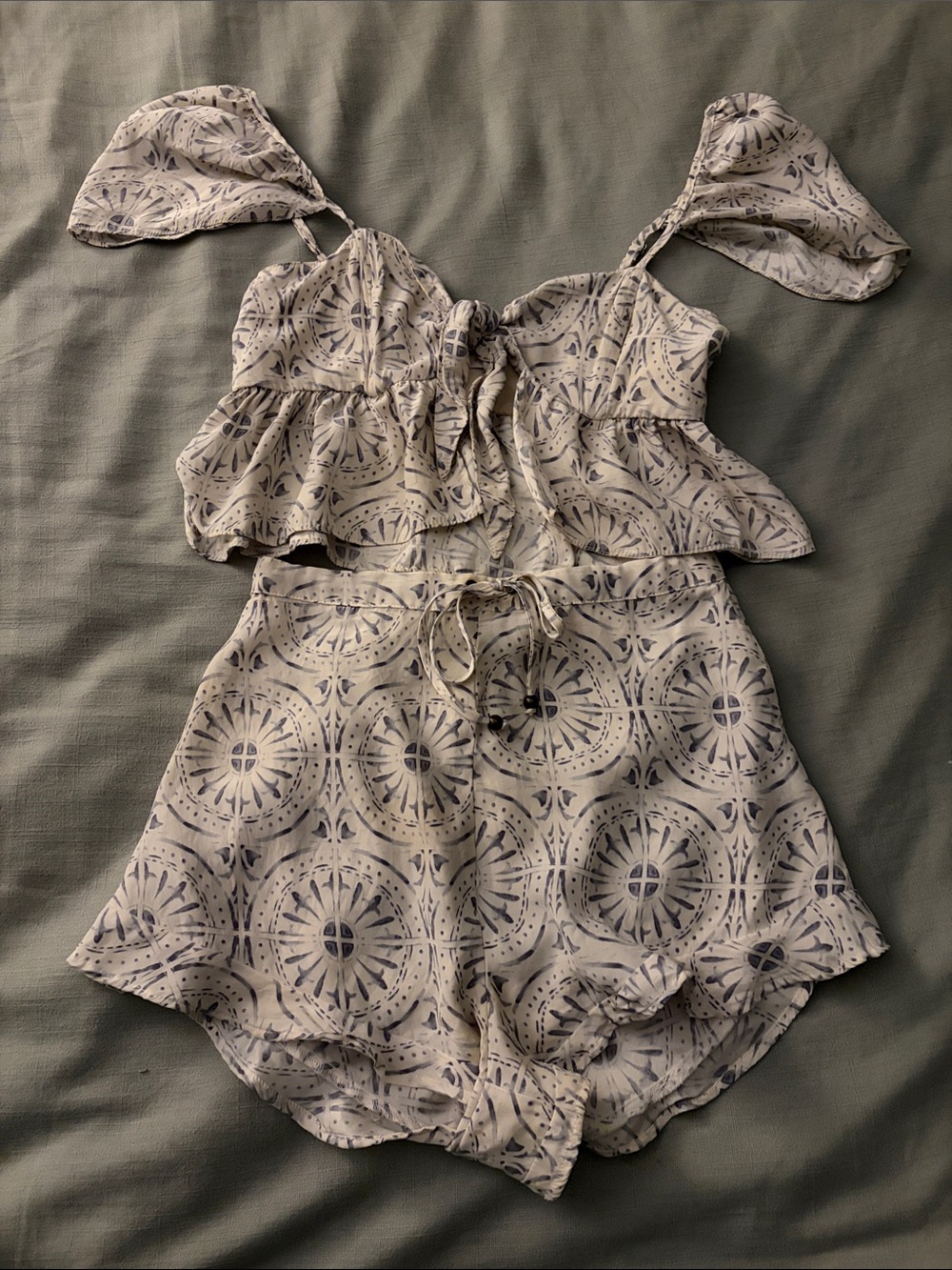 Stone Cold Fox Matching Set - Picture 9 of 11